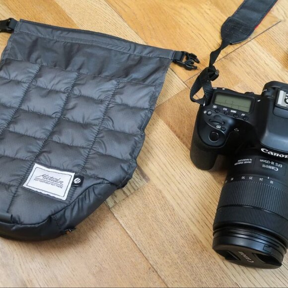 Matador Camera Base Layer Waterproof -- NEW - Picture 8 of 8